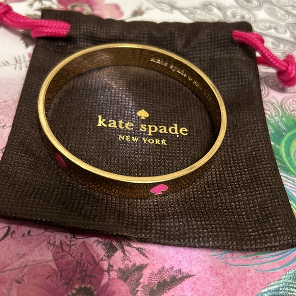 Kate spade bangle bracelet spot the spade. Gold with pink spade - Picture 2 of 5